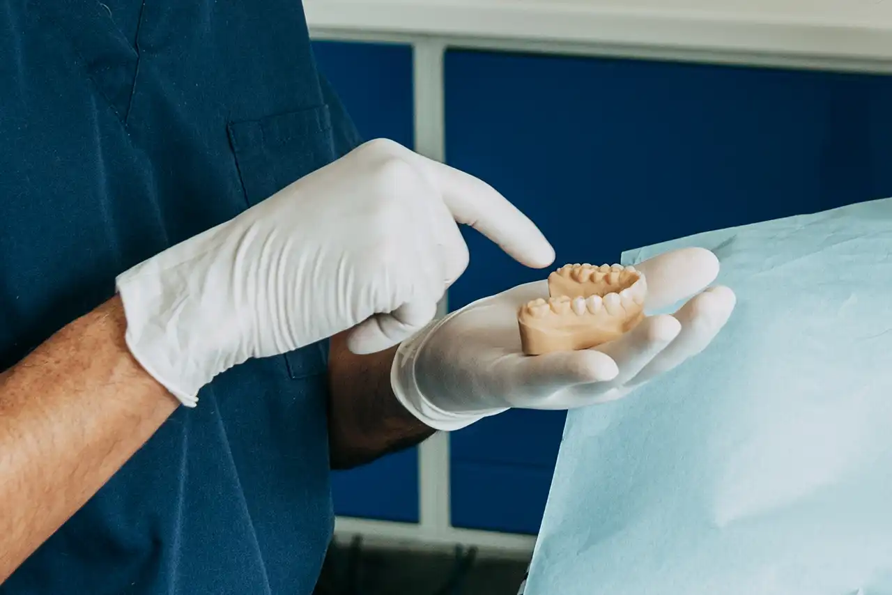 Impianti dentale - Studio Dentistico Poggio - Dentista a Milano, Duomo